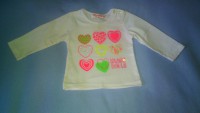 Camiseta Corazones.